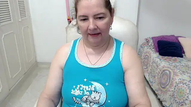 Chatroom XXX en direct de leonela_69