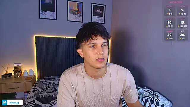 Chat XXX en directo de Leo_Savage_