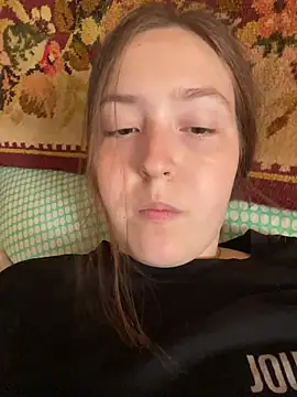 SweetyCute7 Live XXX-Chat