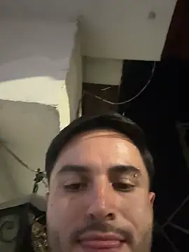 noahstevenss: απευθείας συνομιλία ΧΧΧ