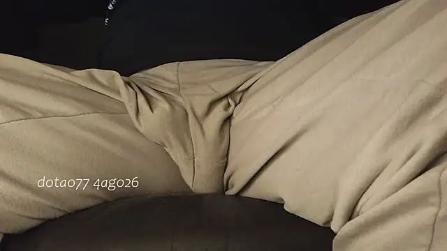 XXX chat uživo modela doTao7