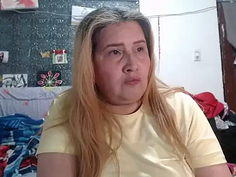 Chat XXX en directo de Perla1981--