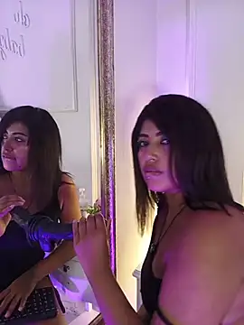 Kaylachannell Chat XXX live