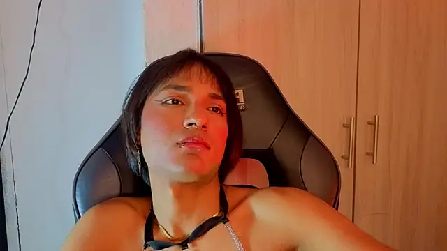 tiffanyy_777 Chat XXX in diretta
