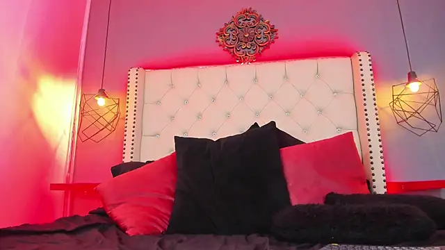 XXX chat uživo modela Brillytdoll