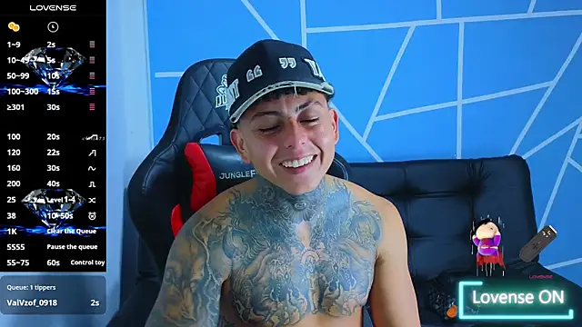 Онлайн чат XXX KevinSanchez420