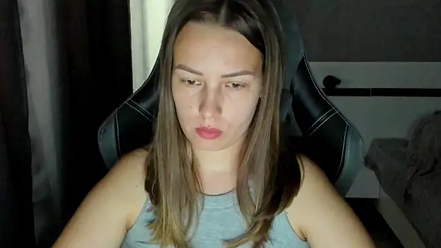 Mia_shy1's Live XXX Chat