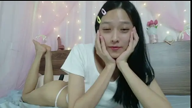 แชท XXX สดของ shy_pink_doll