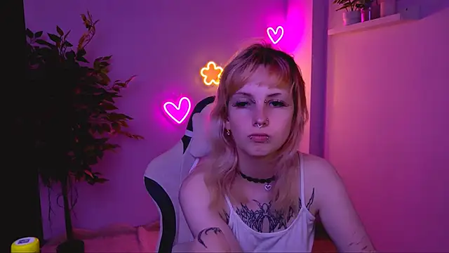 CaliforniaDreamerr's Live XXX Chat