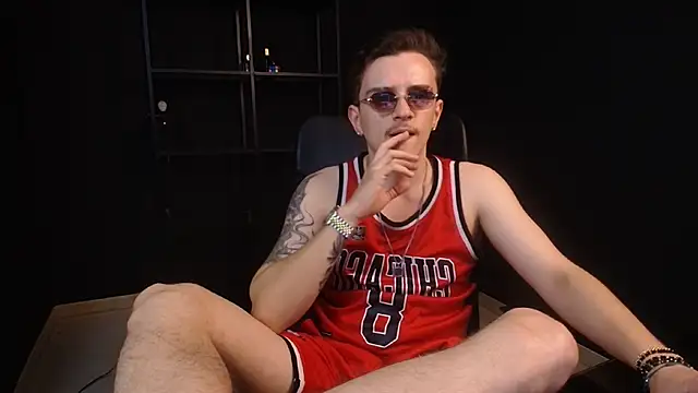 FelixStarkk: απευθείας συνομιλία ΧΧΧ