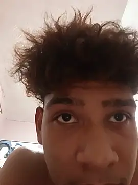 แชท XXX สดของ pretin_sexy