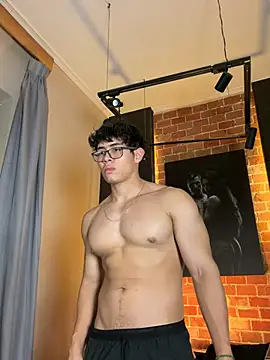 GrayAndrewsn Live XXX chat