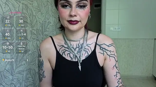 IntrigueYourDay's Live XXX Chat