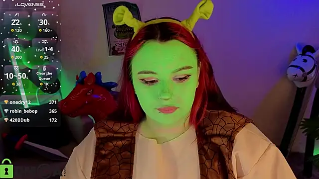 Mia_R0ss Chat XXX in diretta