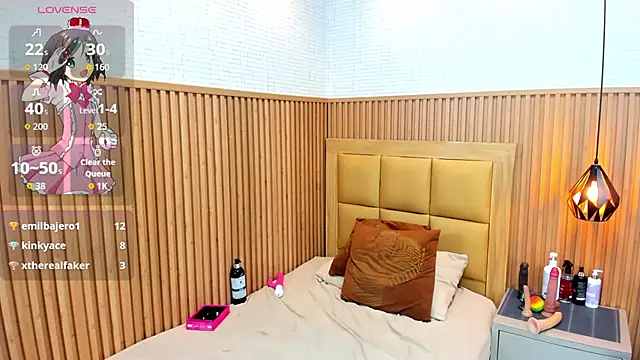 LOLAMAXI 现场XXX聊天