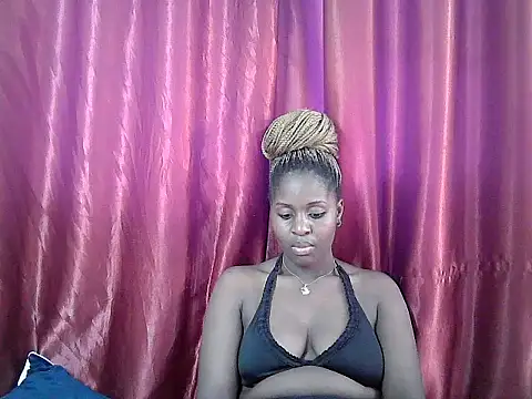 Chat +18 de Hot_cakee ao vivo