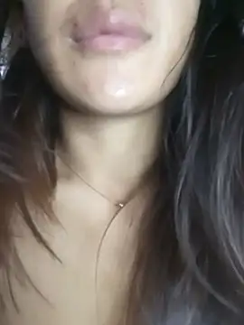 Msloverr Adlı Modelin Canlı XXX Sohbeti