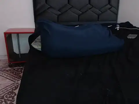 Chat +18 de danypalmer ao vivo