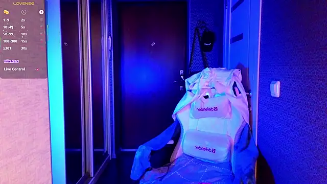 Hisoka_akerleyのウェ ブカメラショー