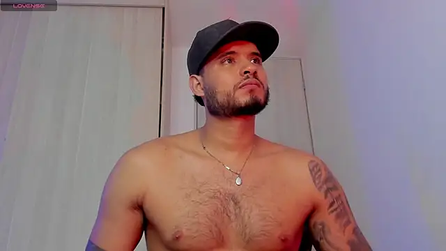 XXX chat uživo modela AUSTINN_TORRES