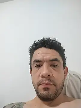 Andriofilit's Live XXX Chat