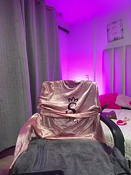 Miel_roussen Live XXX chat
