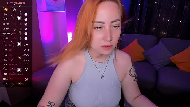 แชท XXX สดของ deboramoore