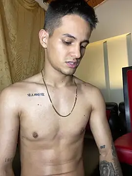 Aaronsexroom Live XXX-Chat