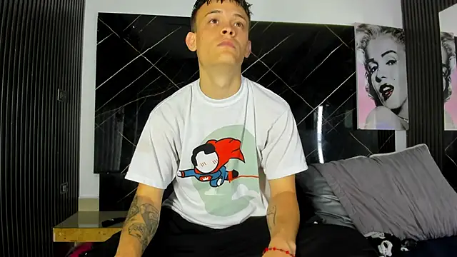 Robinlion91 élő XXX-chatje