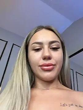 BarbieDoll13 Chat XXX in diretta
