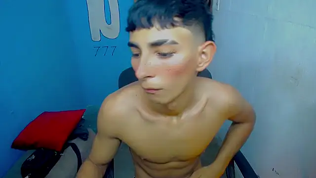 Prodigio_77 Live XXX-chat