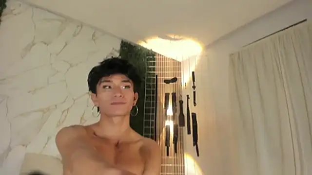 cococumpsのライブXXXチャット