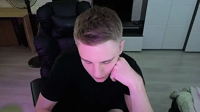 pvlpstvy Live XXX Chat
