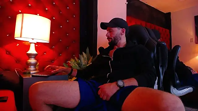 Erickpritz_xh 在線直播表演