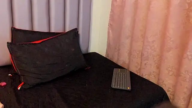 Asier_23 – Naživo XXX chat