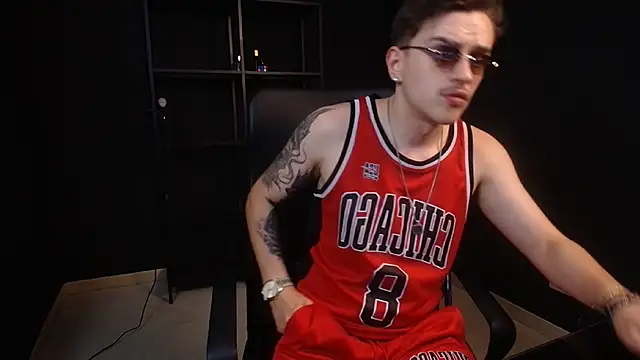 Chat XXX Live FelixStarkk