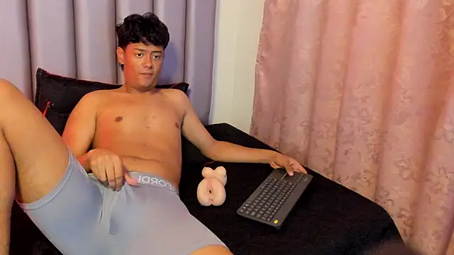 Asier_23 live XXX chat