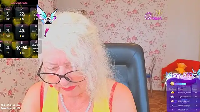 Maya_Mayflower live XXX chat
