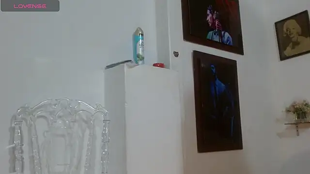 Aurora_Gatty Adlı Modelin Canlı XXX Sohbeti