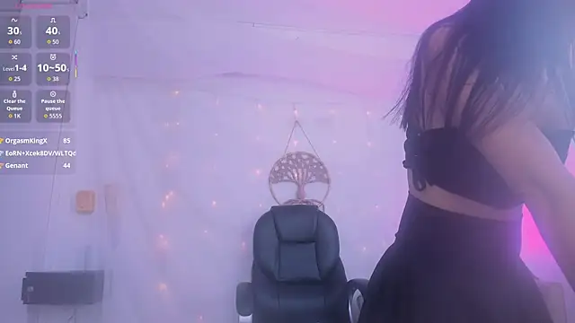 Онлайн чат XXX Ginni_charlotte