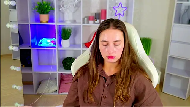 NadinnL's Live XXX Chat