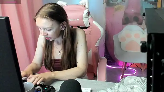 EmilyStevart live XXX chat
