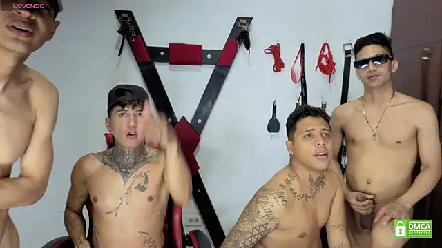 EliteBoysLive Live XXX Chat