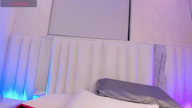 serena_lovee Webcamshow