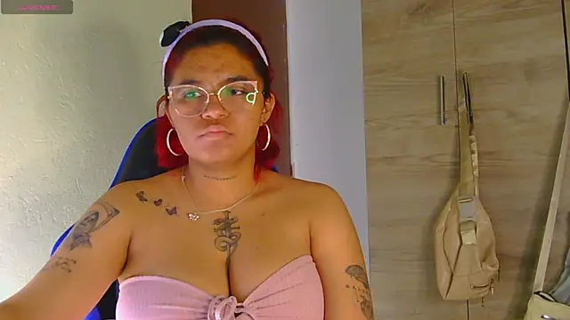 Онлайн чат XXX alessia_temptation