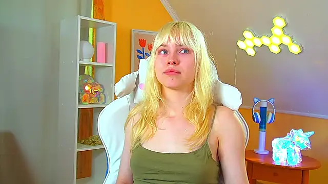 Chat XXX en directo de HannahHollis