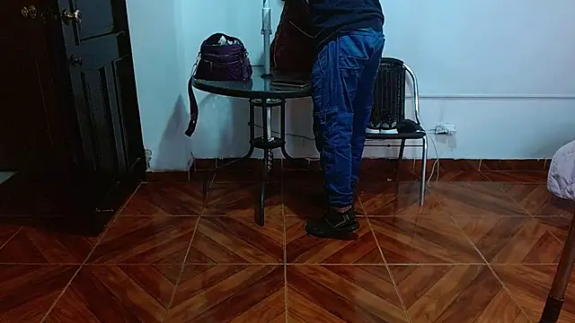 Chat XXX en directo de Miia_liam_