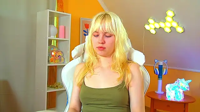 Chat XXX en directo de HannahHollis