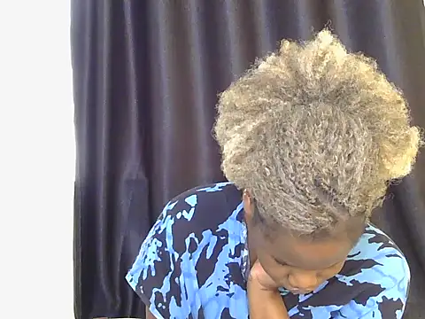 chocolate_lunah Chat XXX in diretta