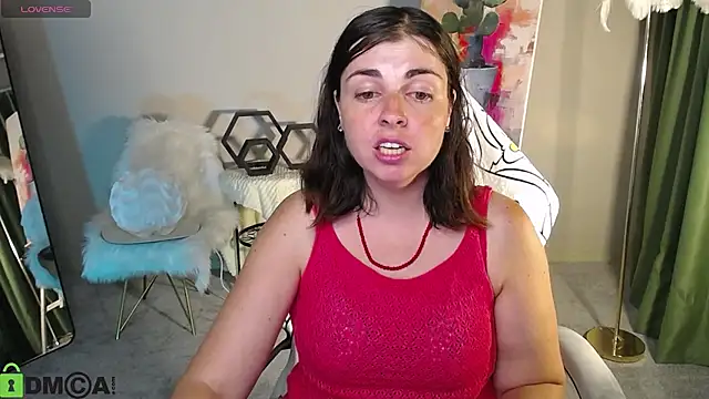 MartaEdams 现场XXX聊天